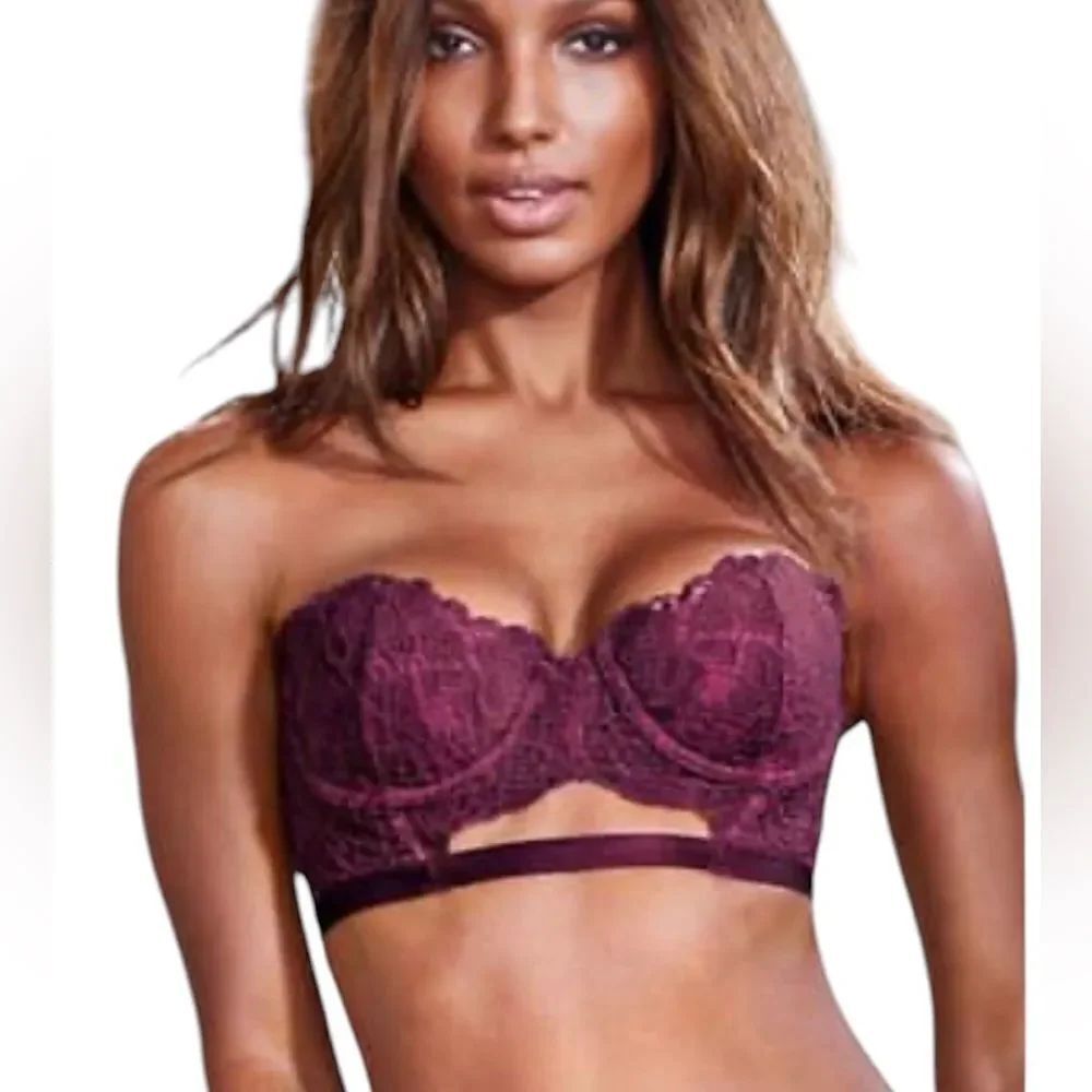 Victoria's Secret purple Strapless Lace Bustier with removeable straps size 32DD